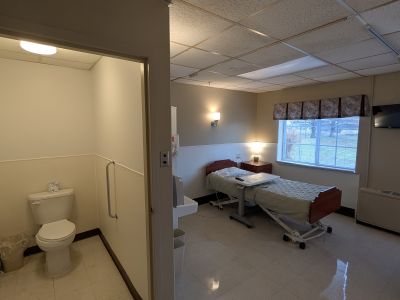 Heart of the Ozarks Healthcare Center Photo